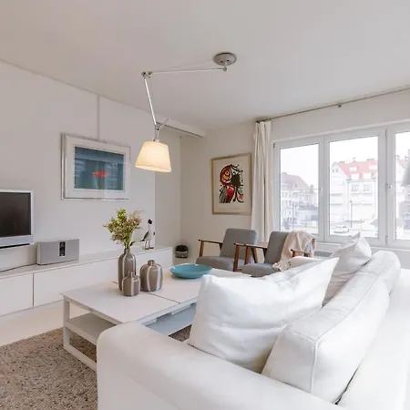 Huswell - Idyllic Family Apartment Near The Beach De Haan Exterior photo